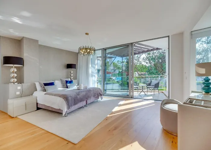 About Meisho Hills Villa *