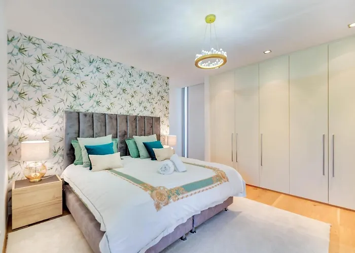 About Meisho Hills Villa Marbella