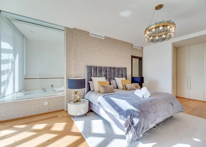 About Meisho Hills Villa
